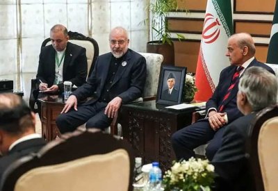 كواليس مباحثات باكستان.. "إيران تبدي مرونة في غرف التفاوض"