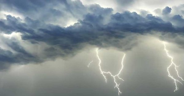 "الأرصاد": البحرين تتأثر بسحب رعدية محملة بأمطار متفاوتة الغزارة خلال الدقائق القادمة #عاجل 