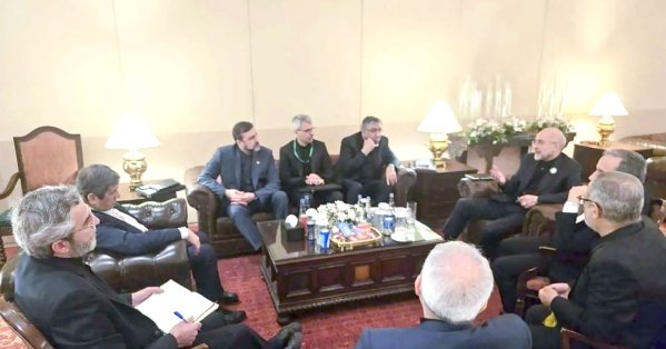 اختراق تفاوضي مباشر بين واشنطن وطهران في إسلام آباد 