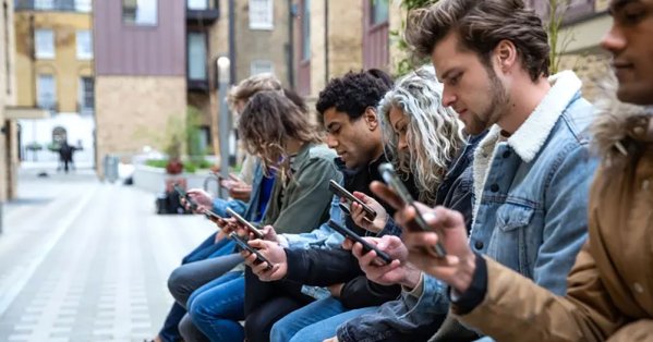 حل سحري للإدمان الرقمي وتعزيز الصحة النفسية والتركيز 