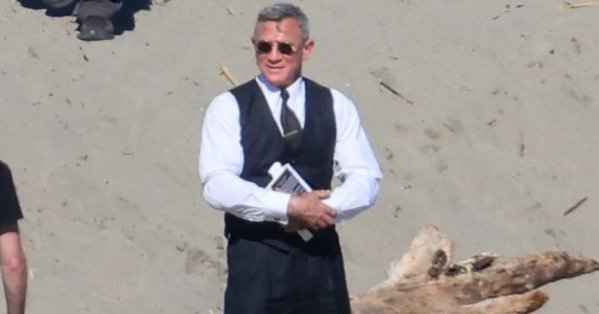 الصور الأولى لـ "دانيال كريج" و"كيليان ميرفي" من موقع تصوير فيلم "دميان شازيل" الجديد 