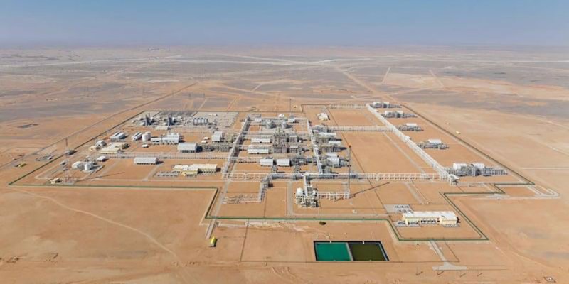 عُمان تطرح 5 مناطق للتنقيب عن النفط والغاز