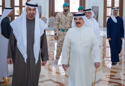جلالة الملك المعظم في مقدمة مودعي سمو رئيس دولة الإمارات العربية المتحدة