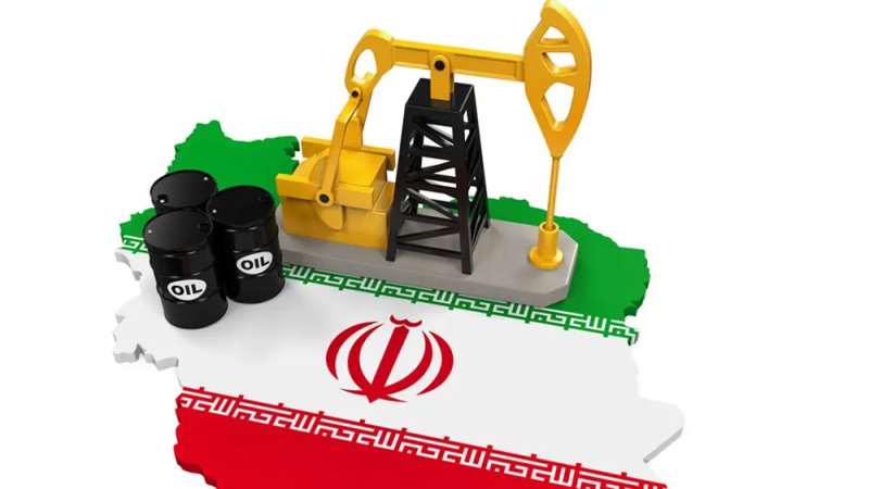 "العدل" الأميركية تتوعد بملاحقة جميع مشتري النفط الإيراني قضائيا