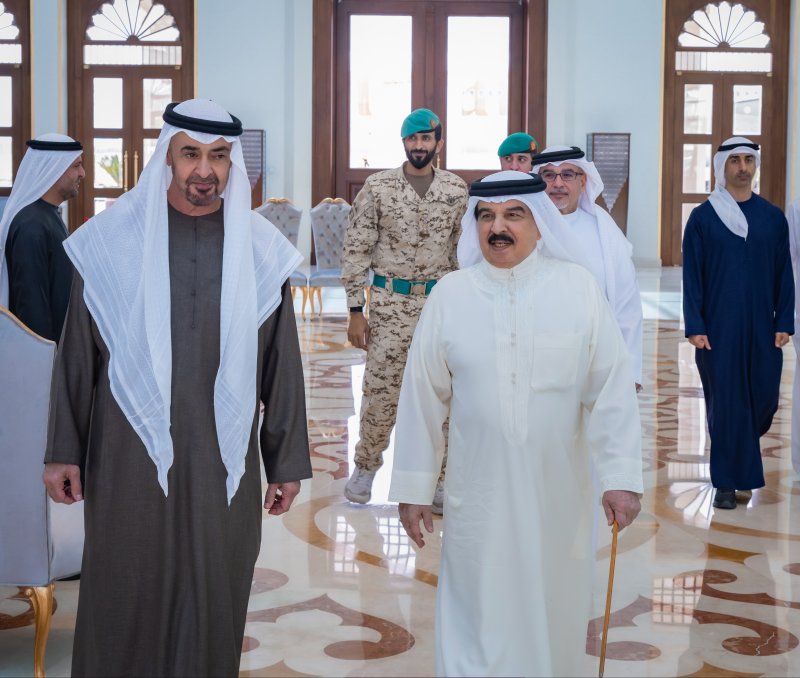 جلالة الملك المعظم في مقدمة مودعي سمو رئيس دولة الإمارات العربية المتحدة