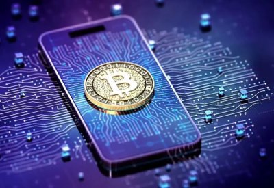 عملة بيتكوين تسجل أعلى مستوياتها في شهر