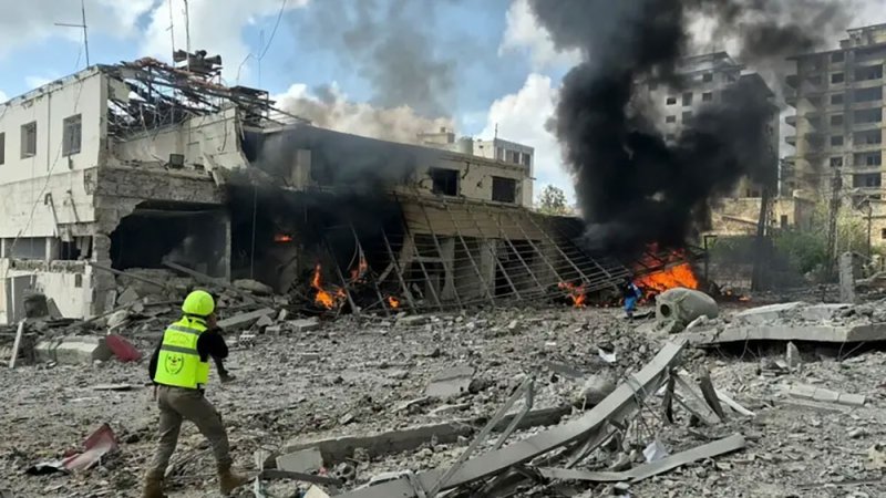 غارات إسرائيلية على جنوب وشرق لبنان.. تزامناً مع التفاوض
