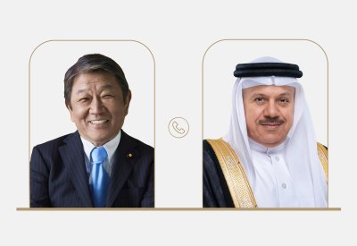 وزير الخارجية يتلقى اتصالًا هاتفيًا من وزير خارجية اليابان