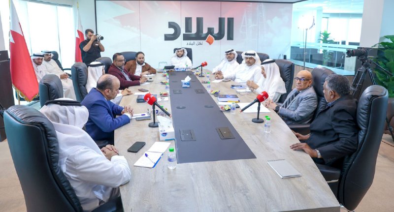 سفير البحرين السابق بطهران راشد الدوسري يفكك شيفرة “العمامة والحرس”