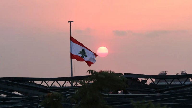 صندوق النقد ولبنان يجريان محادثات بشأن تمويل يصل إلى مليار دولار