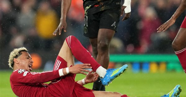 مدرب منتخب فرنسا يؤكد نهاية موسم إيكيتيكي مع ليفربول وغيابه عن كأس العالم
