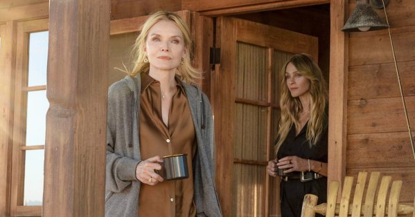 ميشيل فايفر تفرض هيبتها من جديد في 