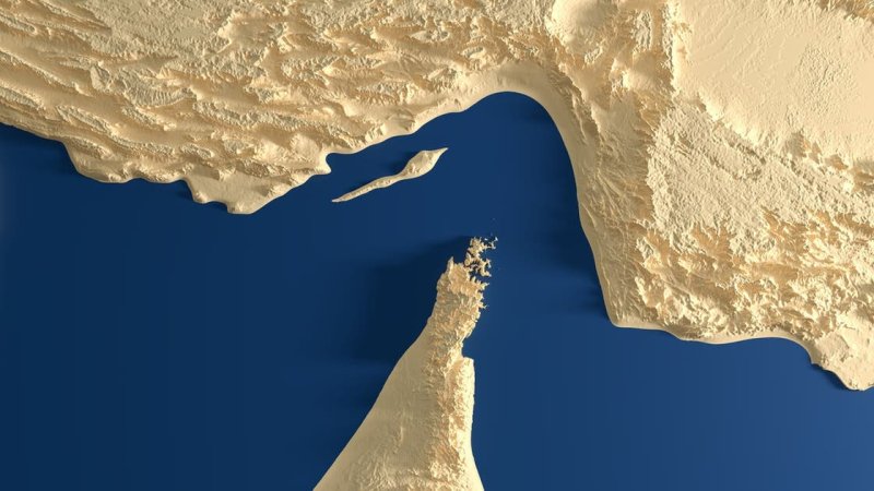 بريطانيا تحذر: رسوم المرور عبر مضيق هرمز تهدد أمن الاقتصاد العالمي