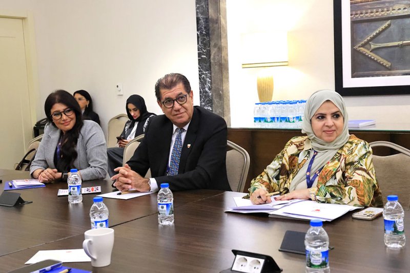 جمال فخرو يشيد بتنامي مسارات التعاون والتنسيق المثمر بين مملكة البحرين والمملكة المتحدة