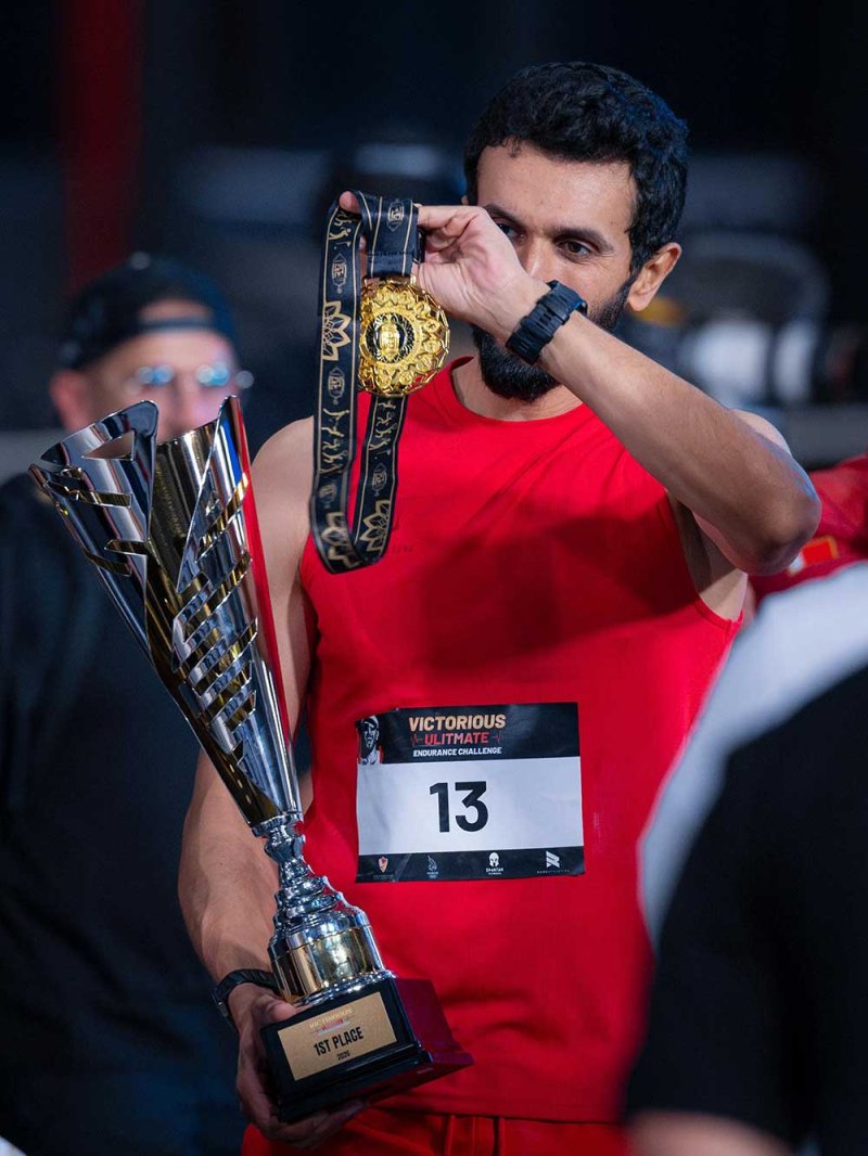 بالصور: سمو الشيخ ناصر بن حمد يتوج بلقب Victorious Ultimate Endurance Challenge