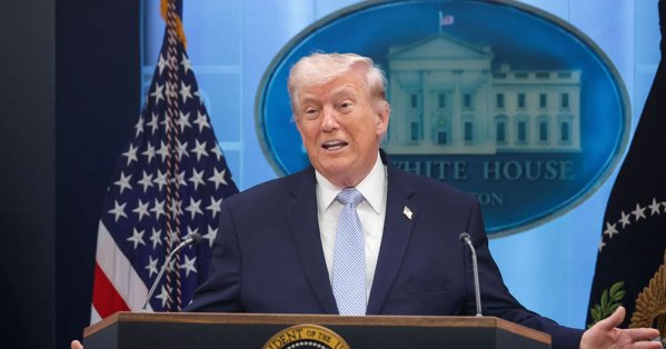 ترامب: سنمنع إسرائيل من قصف لبنان مجدداً.. يكفي يعني يكفي