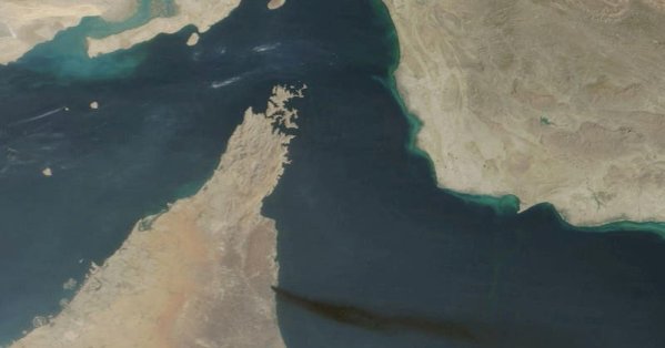 مسؤول استخباراتي: مضيق هرمز تحت سيطرة الحرس الثوري الإيراني ومغلق فعلياً