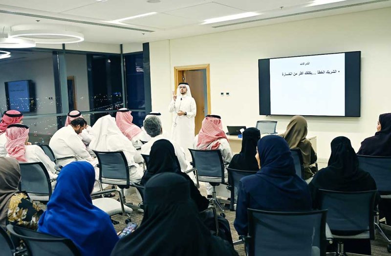 غرفة الشرقية تكشف أخطاء رواد الأعمال: القرار المتأخر أخطر من الخطأ... ولا استدامة لـ “هواة” المشاريع