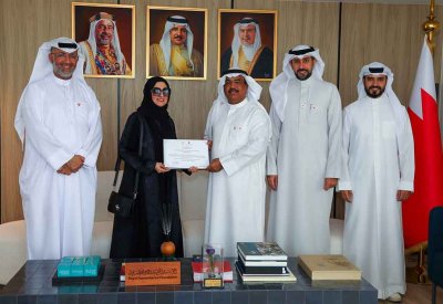 المؤسسة الملكية للأعمال الإنسانية تكرًم عددًا من الكوادر الإعلامية بإذاعة وتلفزيون البحرين