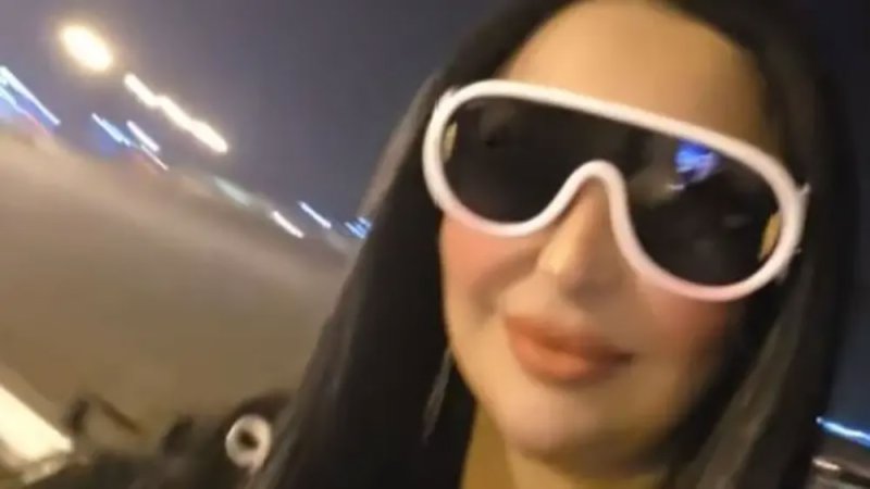 أشهر مغنية راي بالجزائر تثير جدلاً.. "بزواج دون إكمال العدة"