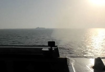 ما مصير السفينة الإيرانية التي احتجزتها البحرية الأميركية؟