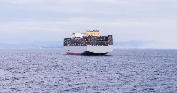 السعودية تقود التحول العالمي في مسارات الشحن الإقليمية