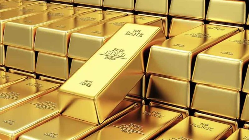 الذهب يتراجع وسط ارتفاع الدولار مع تجدد التوتر بين أميركا وإيران
