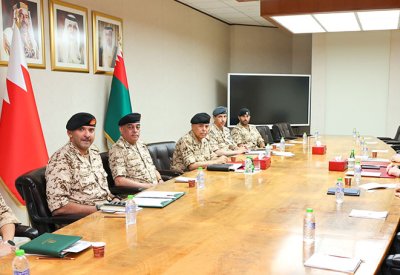 وزير شؤون الدفاع يستقبل أمين مجلس الأمن القومي والدفاع الأوكراني