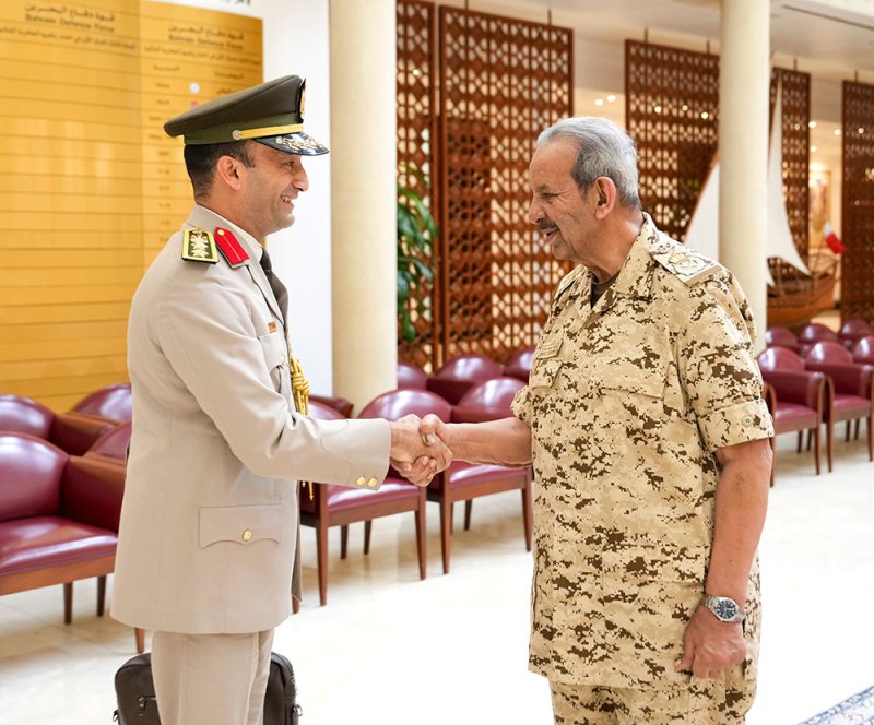 القائد العام لقوة دفاع البحرين يستقبل ملحق الدفاع المصري