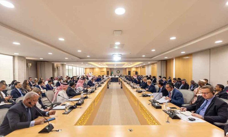 البديوي: العلاقات بين دول مجلس التعاون والجمهورية اللبنانية هي علاقات تاريخية ومتينة
