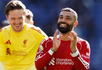 صلاح يواصل تألقه كأحد عمالقة هدافي "البريميرليغ" برقم تاريخي