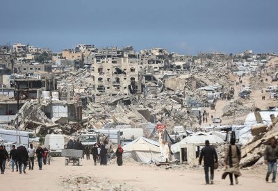 مقتل فلسطيني وإصابة آخرين في قصف إسرائيلي على غزة