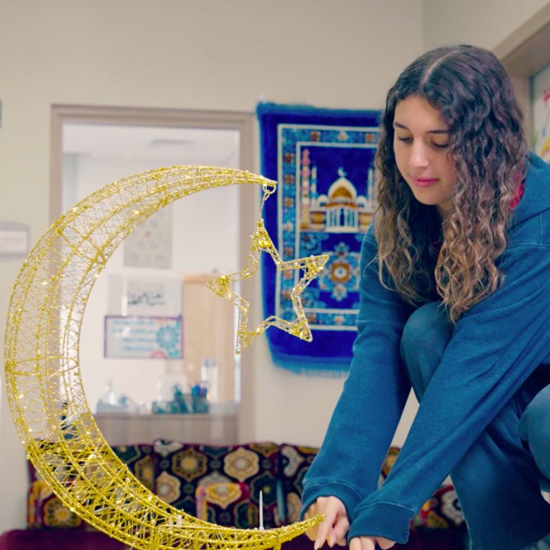 رمضان في المدرسة الأمريكية بالبحرين: كيف يربط الطلبة بين تعلم اللغة العربية وقيم الإيمان والعطاء والتقاليد المجتمعية