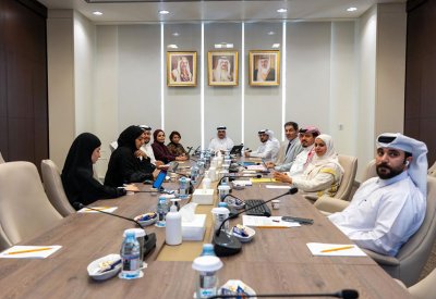 اللجنة المؤقتة لتعزيز كفاءة الأداء المؤسسي للاتحادات والأندية الرياضية ترفع تقريرها النهائي لمكتب المجلس