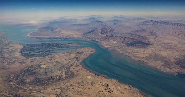 بالأرقام.. هكذا انهار النشاط في مضيق هرمز