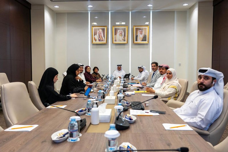 اللجنة المؤقتة لتعزيز كفاءة الأداء المؤسسي للاتحادات والأندية الرياضية ترفع تقريرها النهائي لمكتب المجلس