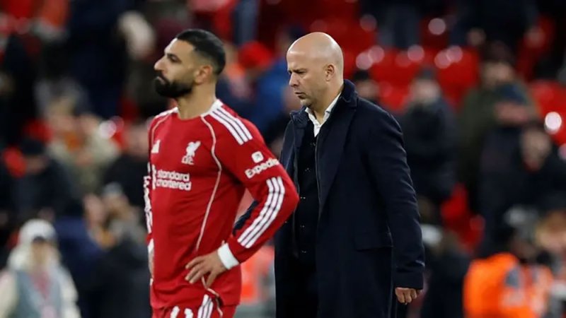 سلوت مدرب ليفربول: لم أشاهد أي جديد من محمد صلاح