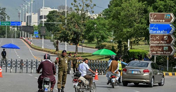 إغلاق شبه تام في إسلام آباد قبيل محادثات أميركا وإيران