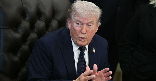 عشاء بلا فكاهة لمراسلي البيت الأبيض مع ترامب