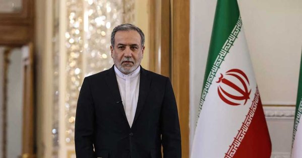 عراقجي إلى موسكو.. وترامب: بإمكان إيران الاتصال للتفاوض