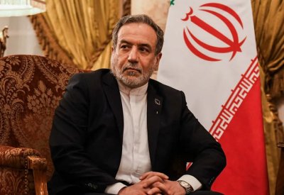 عراقجي: زيارة روسيا "فرصة" للتنسيق لما بعد الحرب