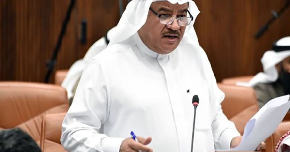 العليوي: من يشهر تعاطفه مع دول معادية من بينها إيران لا يستحق شرف حمل الجنسية البحرينية