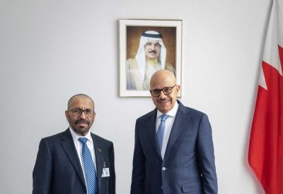 وزير الخارجية يبحث مع وزير الدولة بوزارة الخارجية بدولة الامارات تداعيات الاعتداءات الايرانية الآثمة