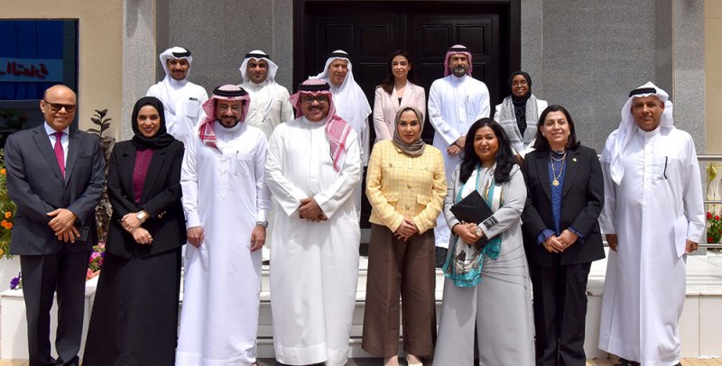 المؤسسة الوطنية لحقوق الإنسان ومؤسسات المجتمع المدني تبحثان التداعيات الحقوقية للاعتداءات الإيرانية دعمًا لإعداد تقرير حقوقي شامل