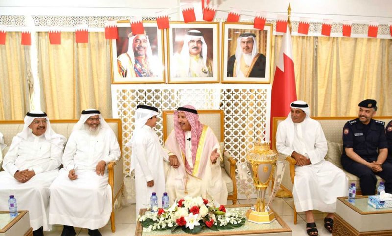 أهالي المحرق يثمنون التوجيهات الملكية السامية ويؤكدون دعمهم لصون أمن واستقرار الوطن