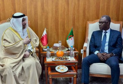 وزير الشباب الجزائري يبحث مع سفير مملكة البحرين تعزيز التعاون في مجال تمكين الشباب