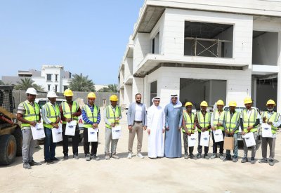 محافظ الشمالية يكرم عدد من العاملين بمناسبة يوم العمال