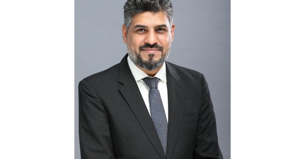 2.5 مليون دينار لمشروعات الطرق بدائرة محمود فردان