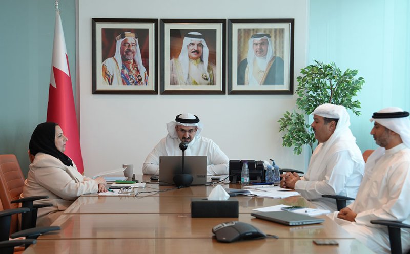 وزير الصناعة والتجارة يترأس أعمال الاجتماع بين أصحاب المعالي والسعادة وزراء التجارة بدول المجلس ووزير التجارة البريطاني