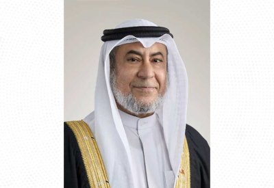 البوعينين: إصدار "البحرين بخير دام الملك حمد قائدها" يعكس الجهود الإعلامية المميزة لصحيفة "البلاد"